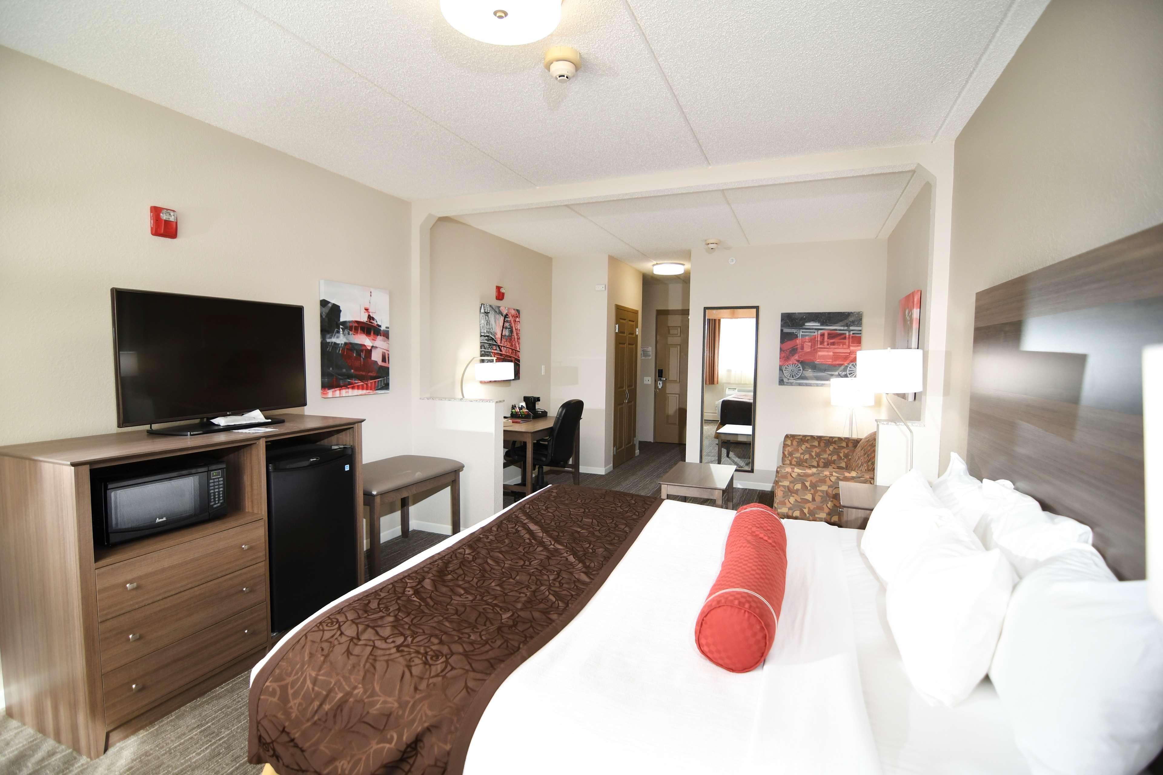Best Western Plus Sandusky Hotel & Suites Exteriör bild