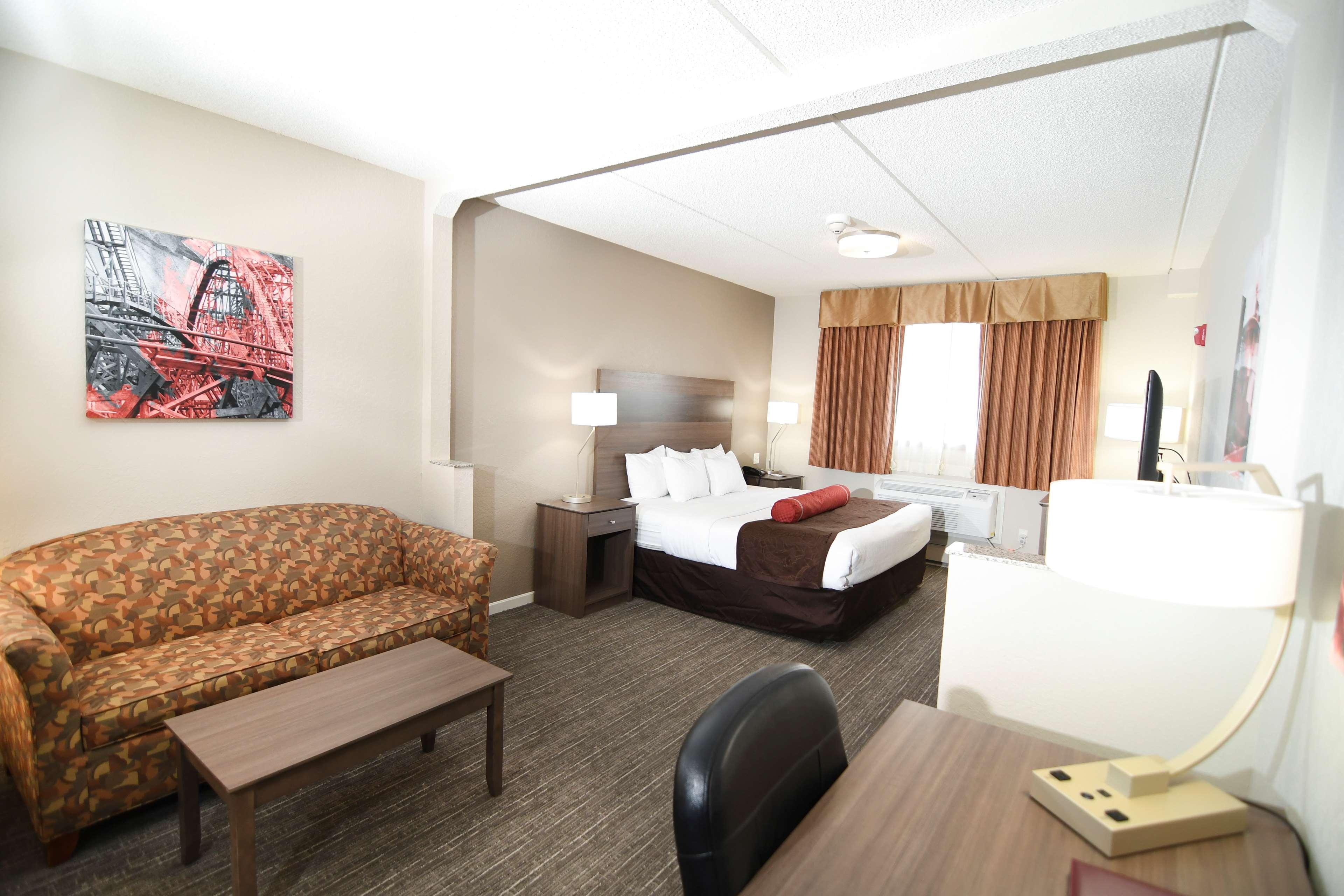 Best Western Plus Sandusky Hotel & Suites Exteriör bild