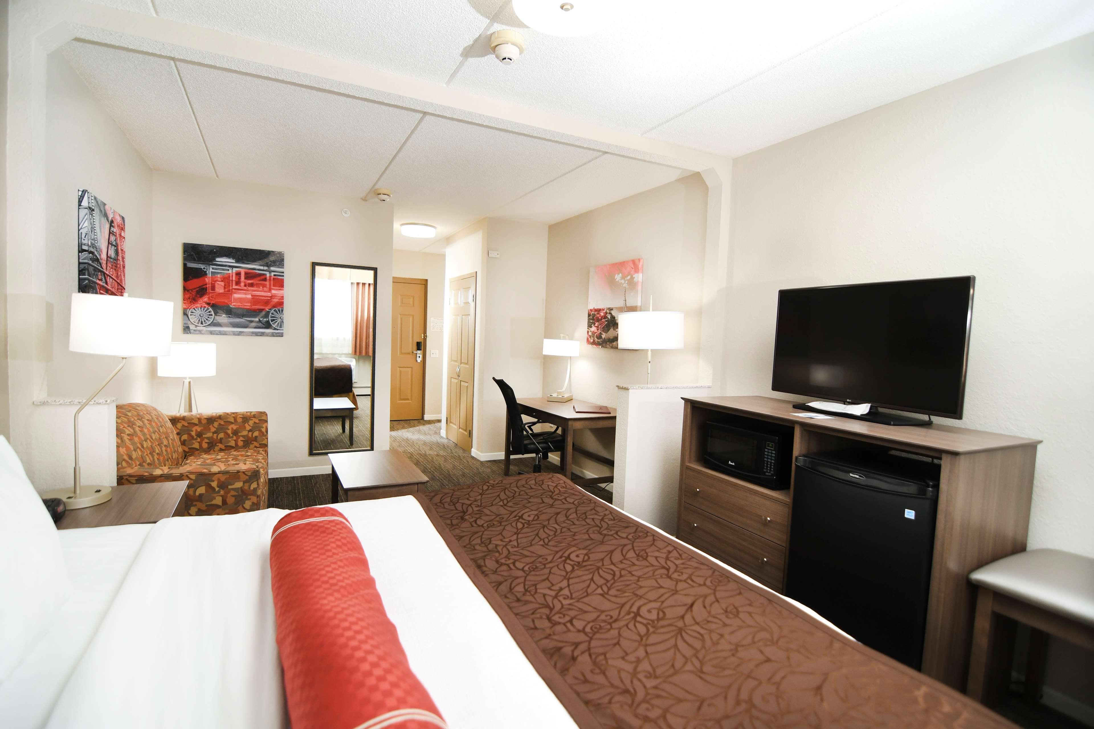 Best Western Plus Sandusky Hotel & Suites Exteriör bild