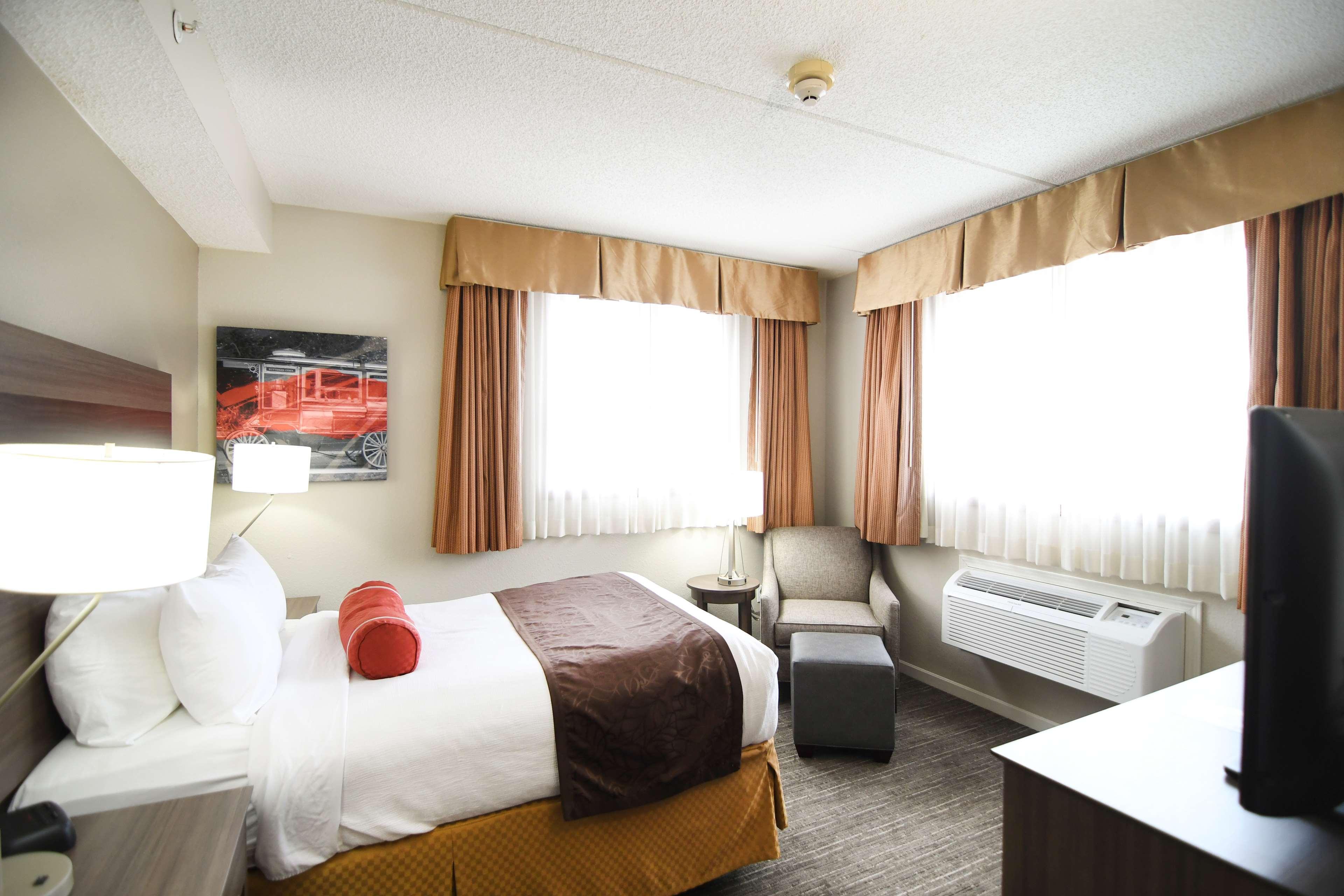 Best Western Plus Sandusky Hotel & Suites Exteriör bild