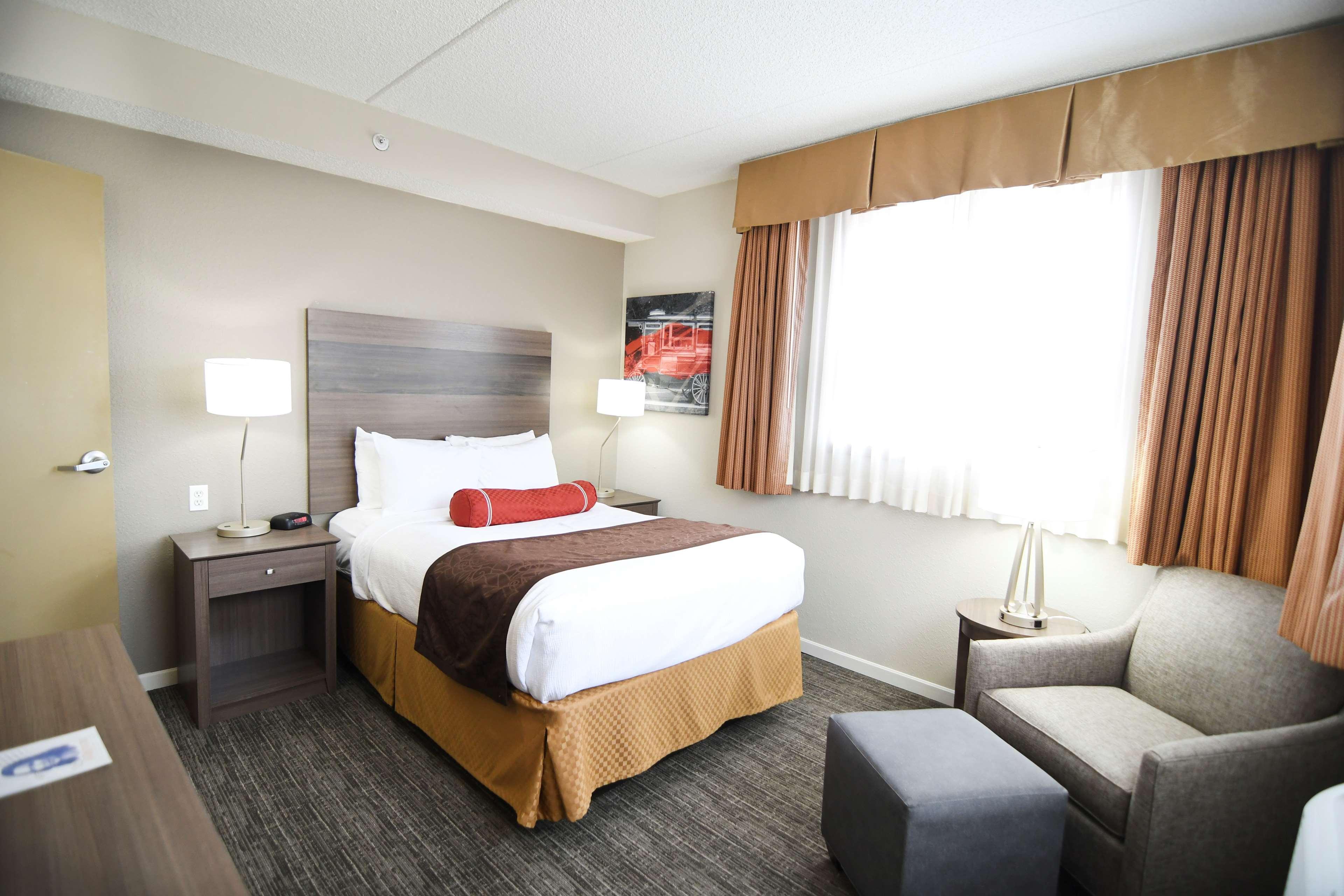 Best Western Plus Sandusky Hotel & Suites Exteriör bild