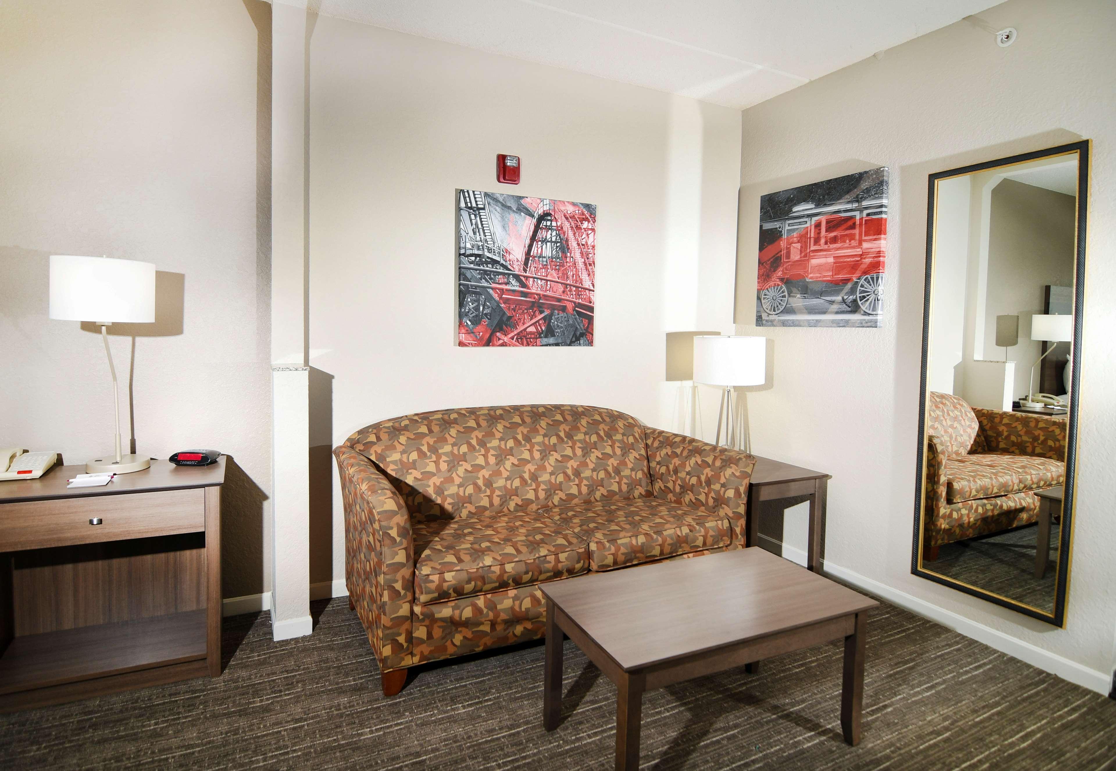 Best Western Plus Sandusky Hotel & Suites Exteriör bild
